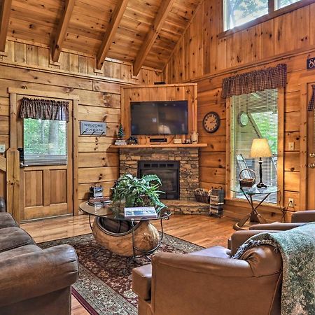 Gatlinburg Mountainside Escape With Deck And Hot Tub! Exterior foto