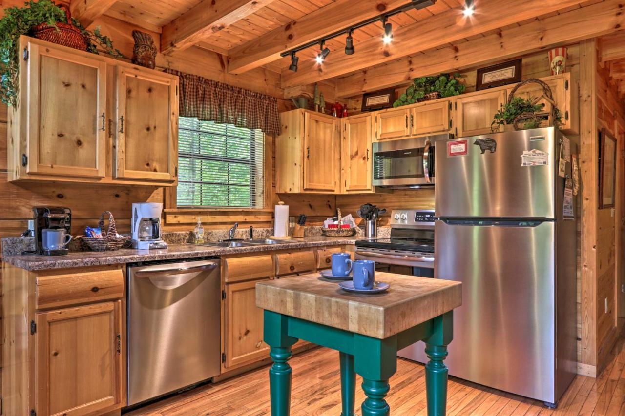 Gatlinburg Mountainside Escape With Deck And Hot Tub! Exterior foto