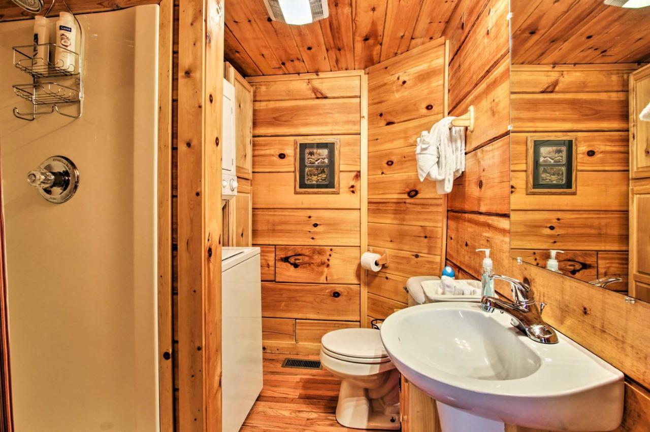 Gatlinburg Mountainside Escape With Deck And Hot Tub! Exterior foto